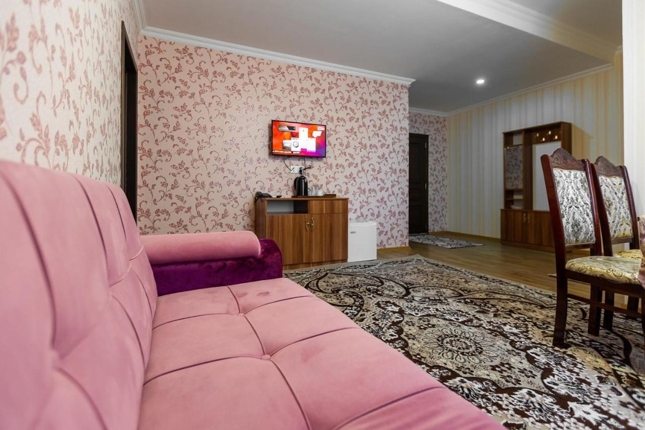 Golden Rose Hotel Baku Zewnętrze zdjęcie